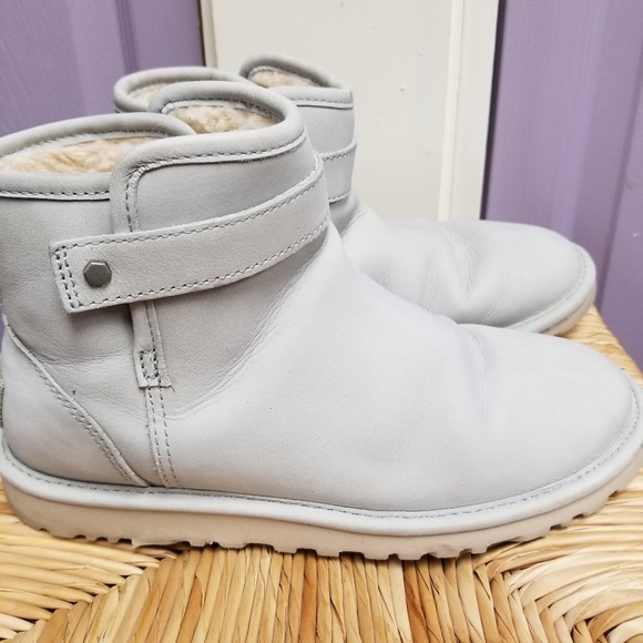 Ugg booties - Picture 5 of 6